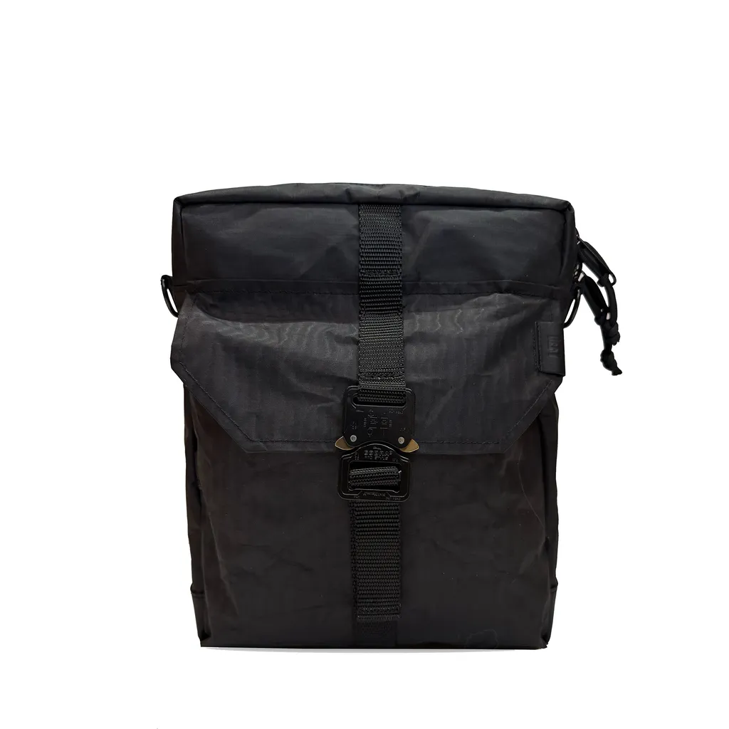 Defender DayTripper / INVERTED Black Dyneema® x Coyote X-Pac™ Lining