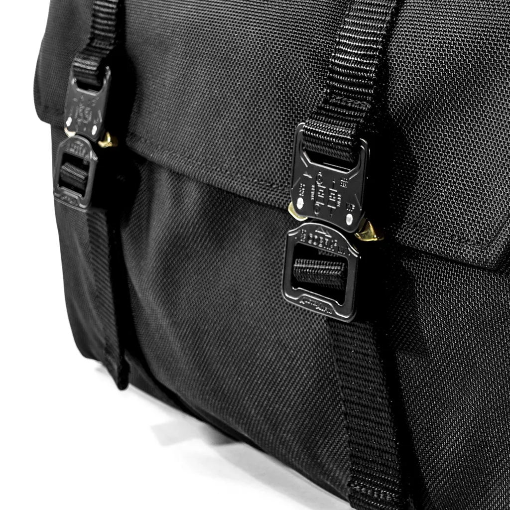 Defender MIL-SPEC Ballistic Nylon x Coyote X-Pac™ / Last 1