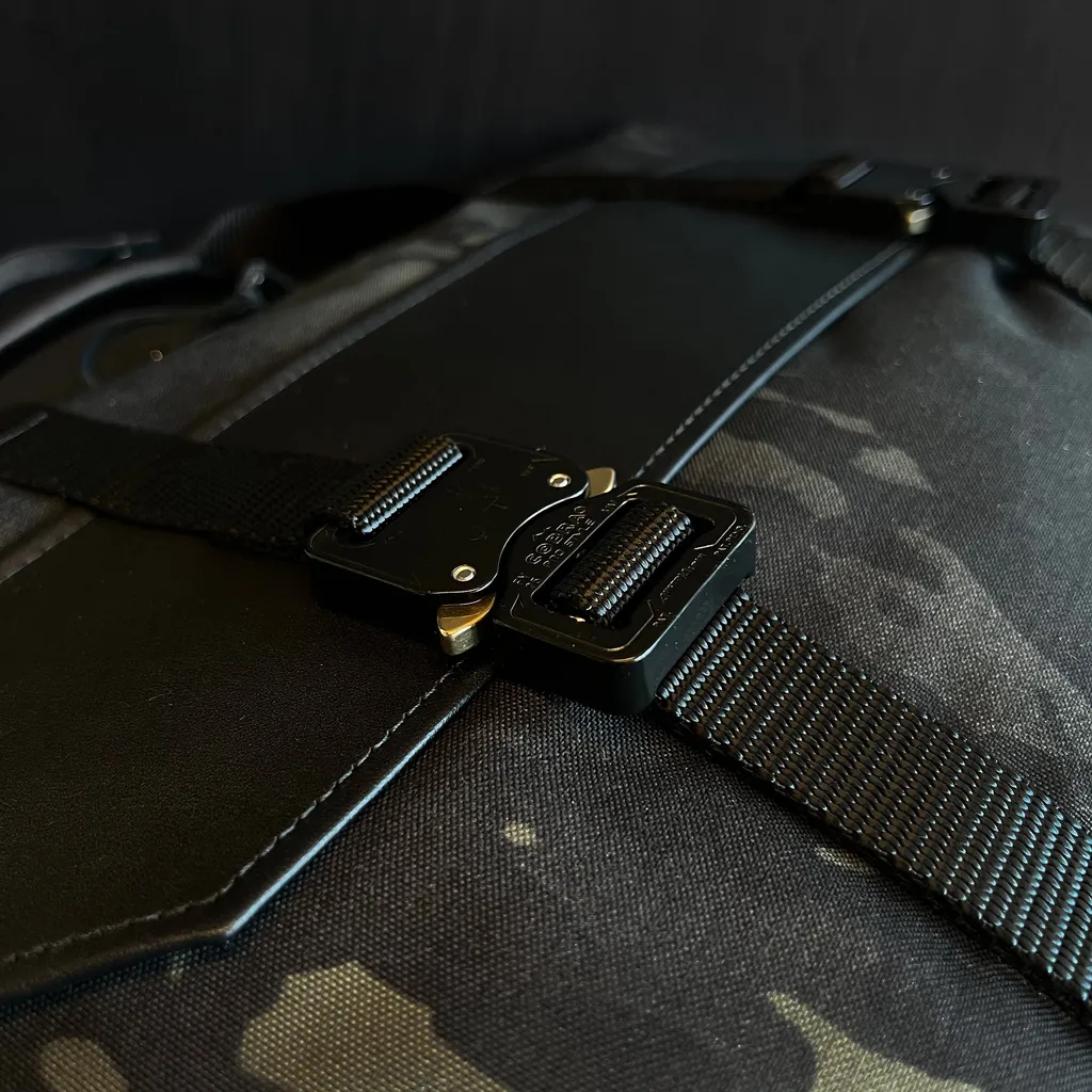 Defender Rogue Camo MultiCam Black™ CORDURA® x Coyote X-Pac™