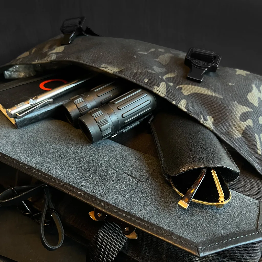 Defender Rogue Camo MultiCam Black™ CORDURA® x Coyote X-Pac™