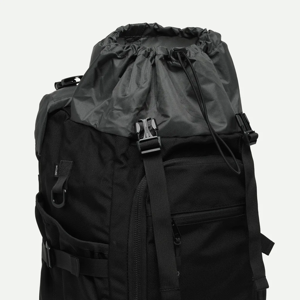 Ruckpack - Dot Grid