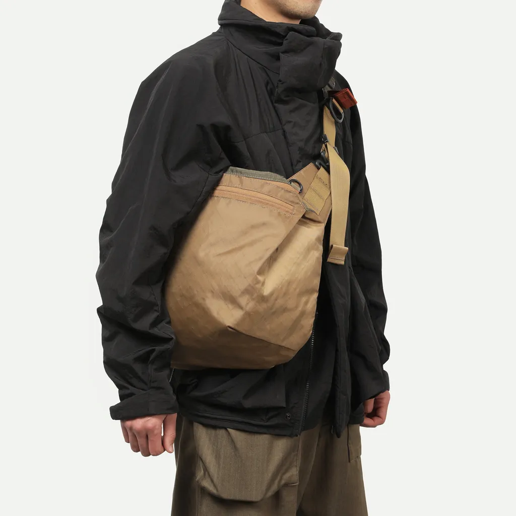 Unit Shoulder Bag - RND Edition - Ultra - Greyscale