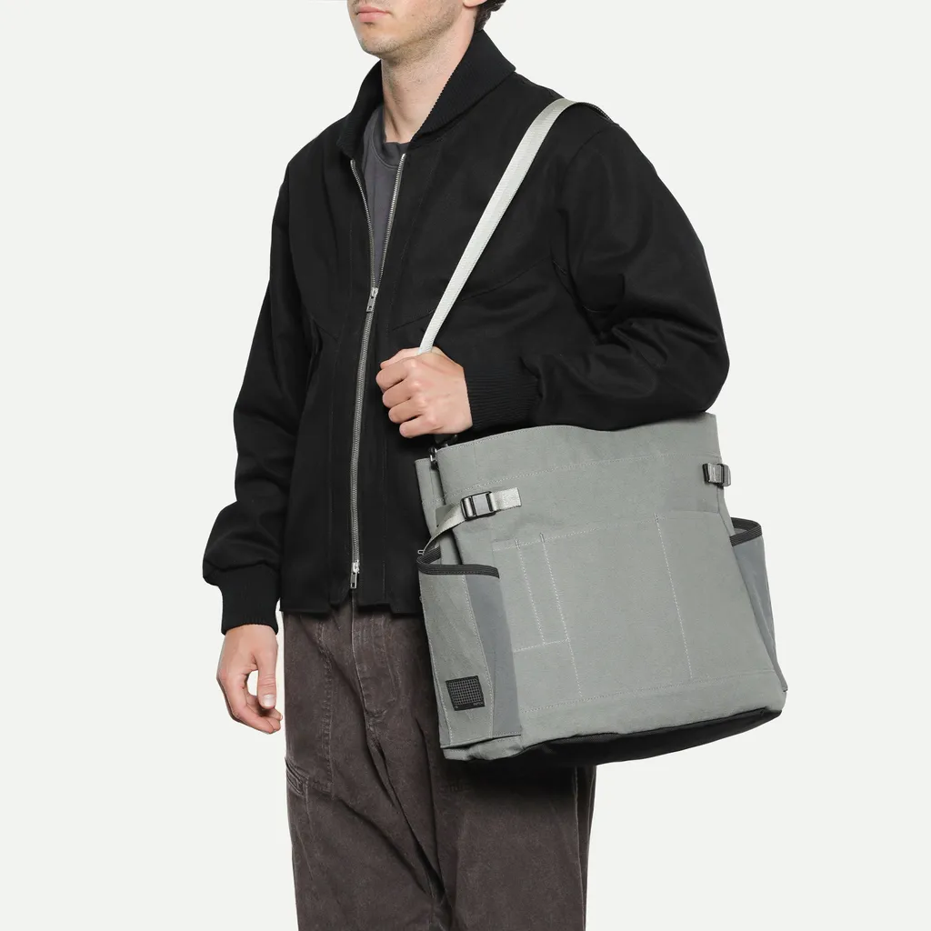 Cinch Tote - Dyneema - Black