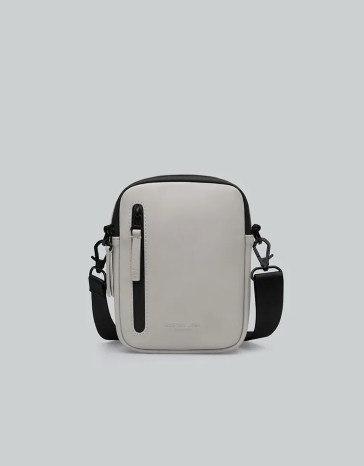 Däsh Verti Crossbody | Slim Waterproof Crossbody Bag