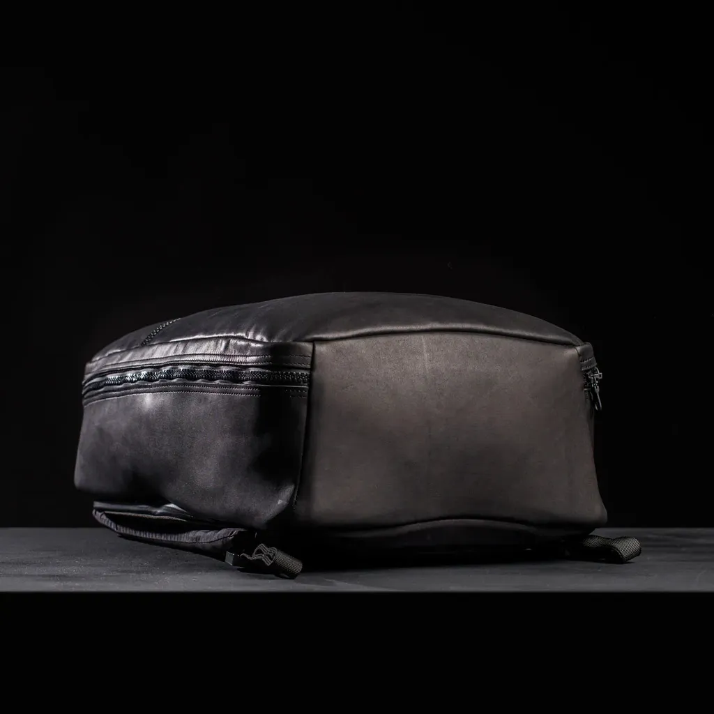 GR1 USA x Carryology - Berserker Viking