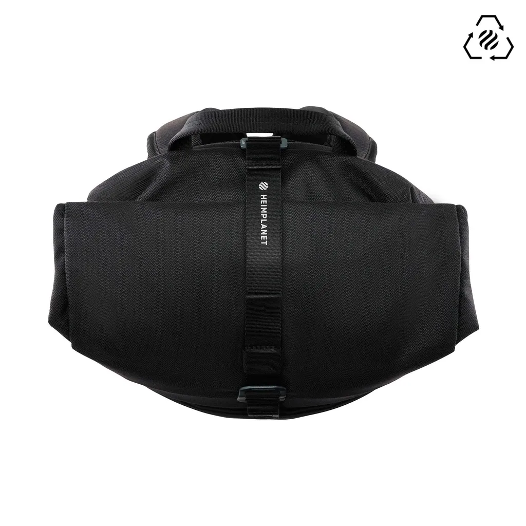 Re-stored Carry Essentials Commuter Pack; black