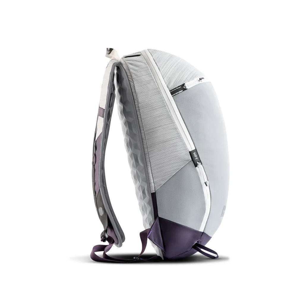 Re-stored Motion ARC 20L; hellgrau/lila