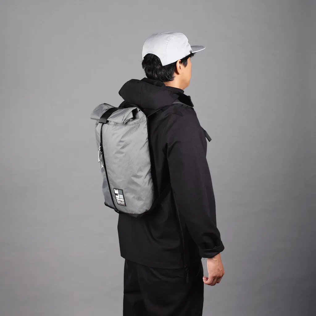 Apex Day Pack