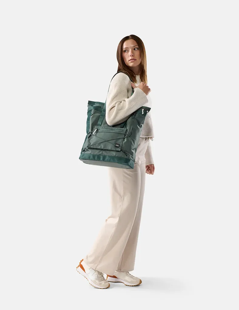 24L Tote Pack