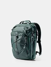 18L Personal Item Travel Pack