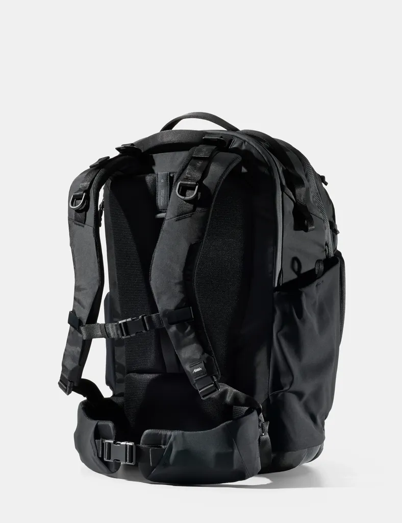 35L Global Travel Pack