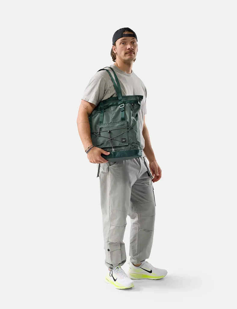 24L Tote Pack