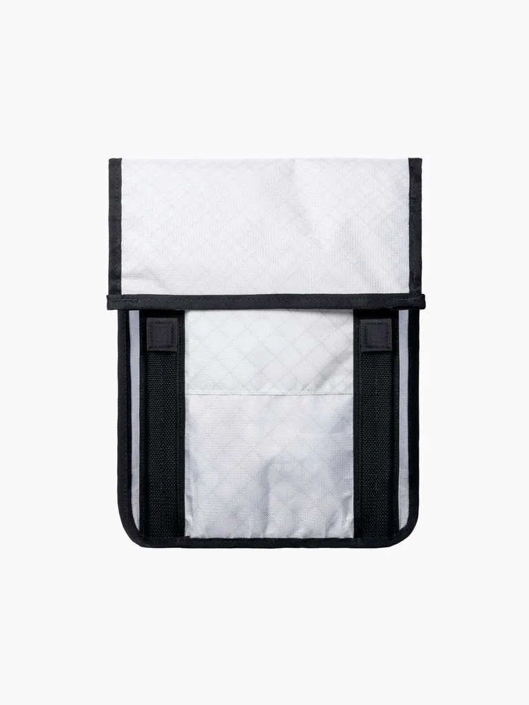 Mission Workshop X Carryology Folio