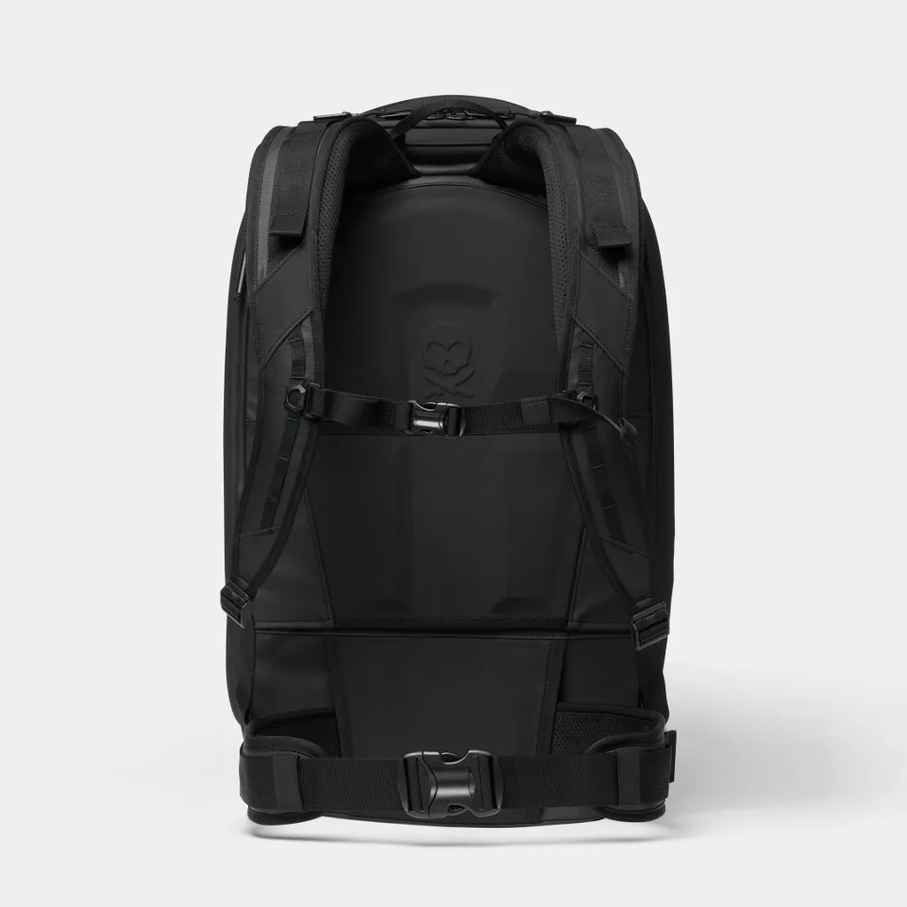McKinnon Camera Pack 35L V2