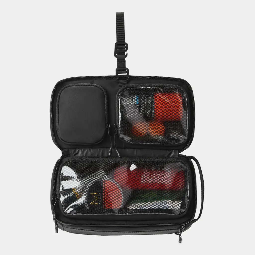Toiletry Bag 2.0