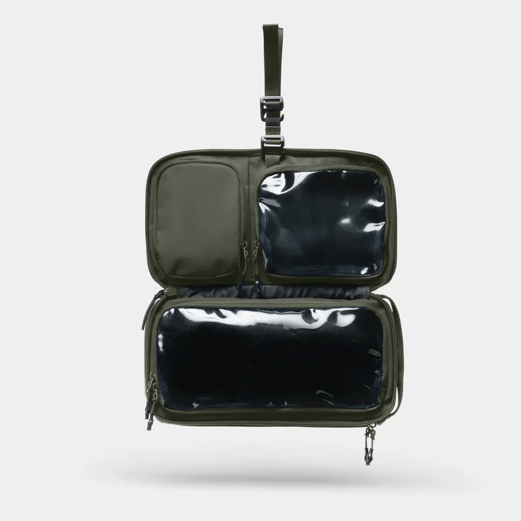 Toiletry Bag 2.0
