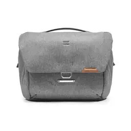 Everyday Messenger | 13L | Ash