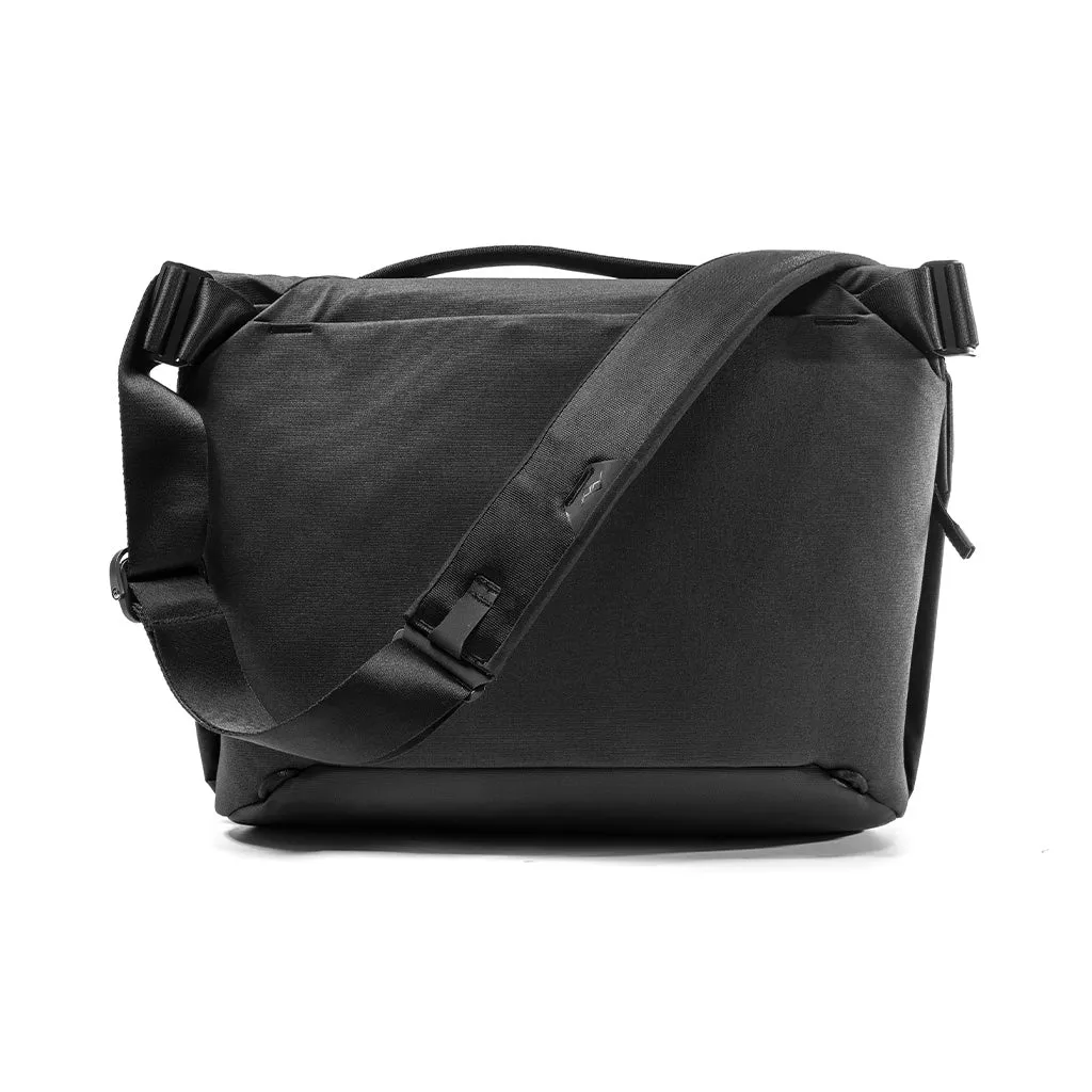 Everyday Messenger | 13L | Black