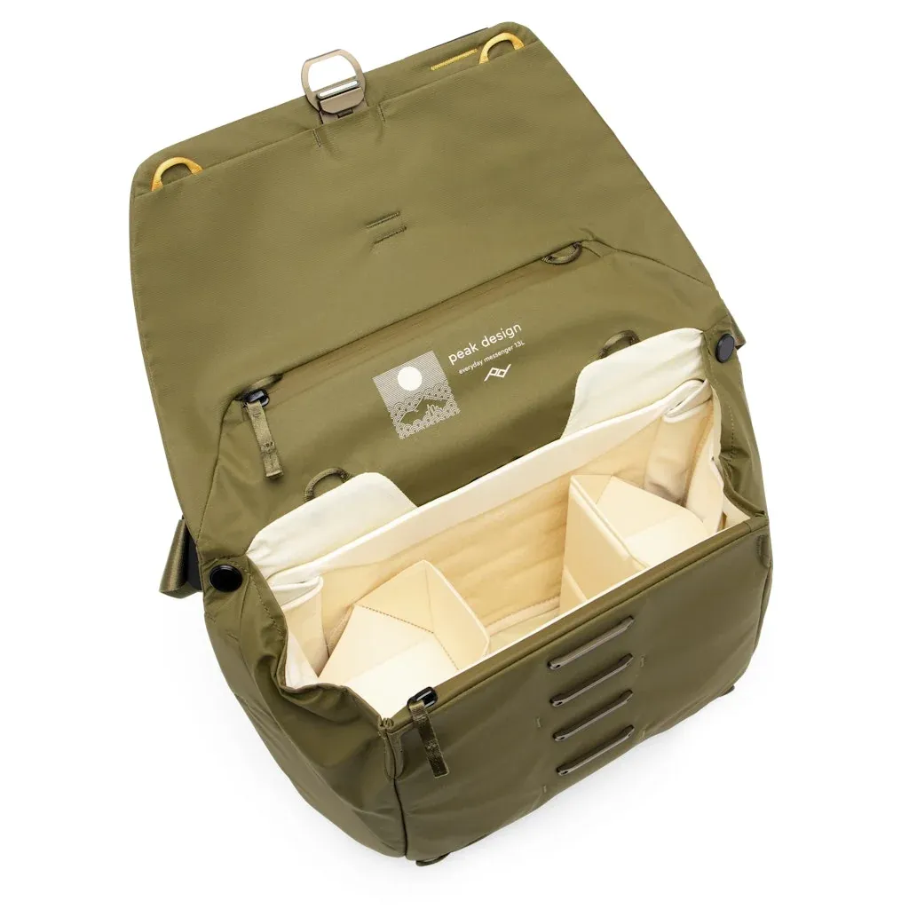 Everyday Messenger | 13L | Kelp