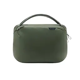 Travel Weekender | 25L | Sage