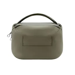 Travel Weekender | 25L | Stone