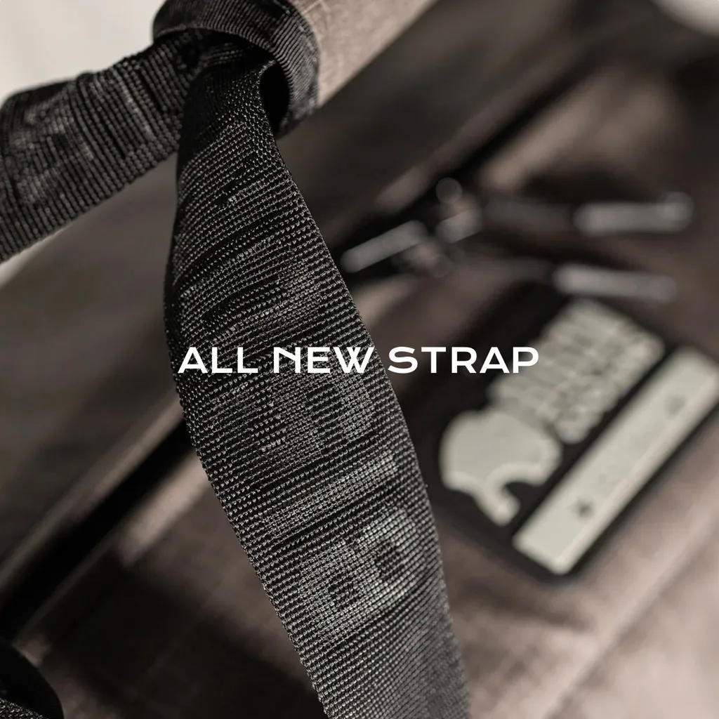 Bison 12 Pack Softpak Cooler