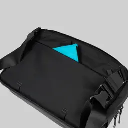 Toshi Sling 2.5L V2
