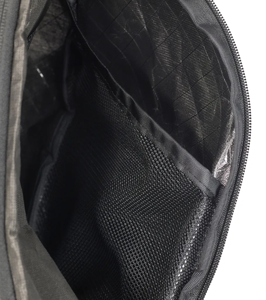 SR4 CROSSBODY BAG