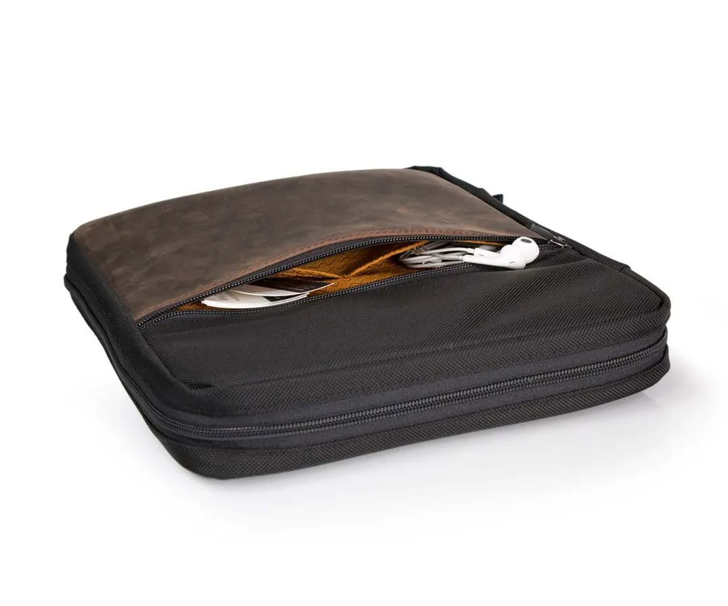 Executive Folio for Laptops and Tablets