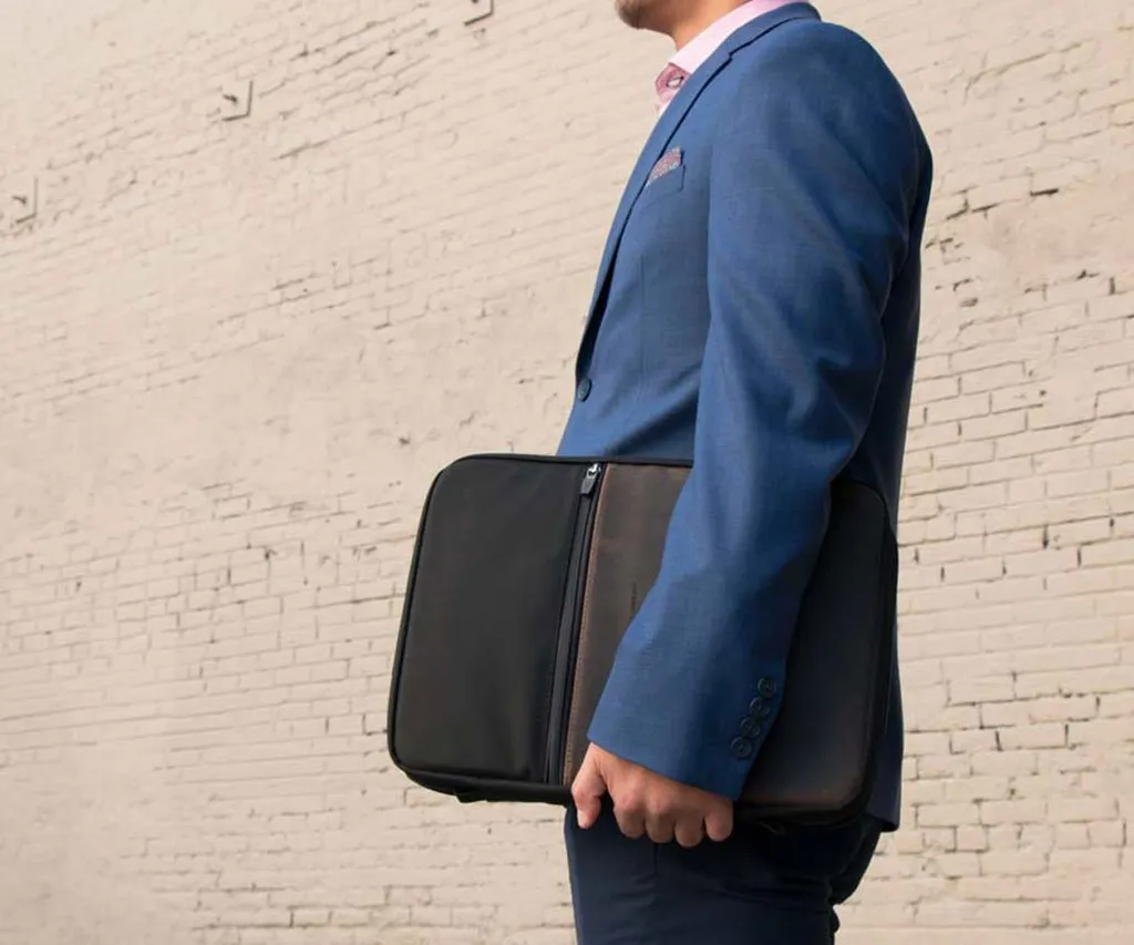 Executive Folio for Laptops and Tablets