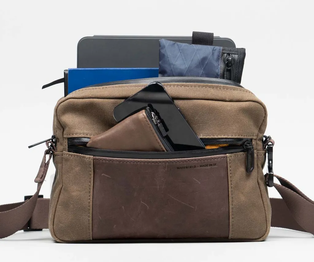 Shinjuku Crossbody