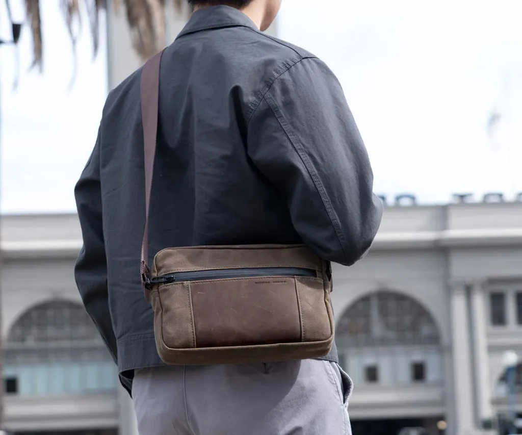Shinjuku Crossbody