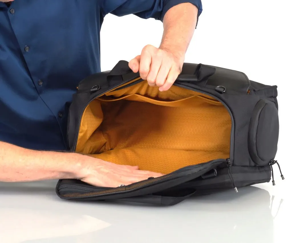 Air Duffel Carry-On