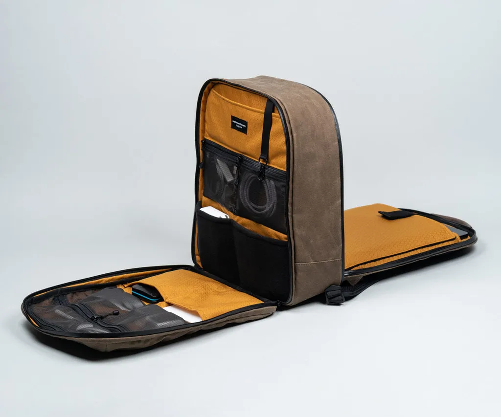 Tech Folio Backpack