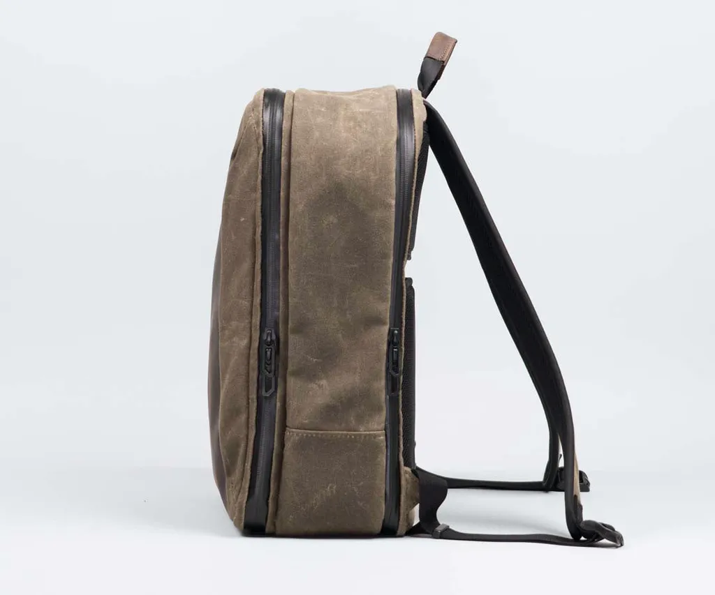 Tech Folio Backpack