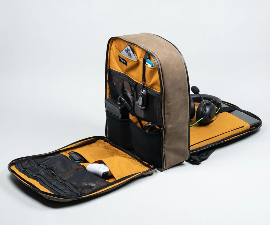 Tech Folio Tank Backpack
