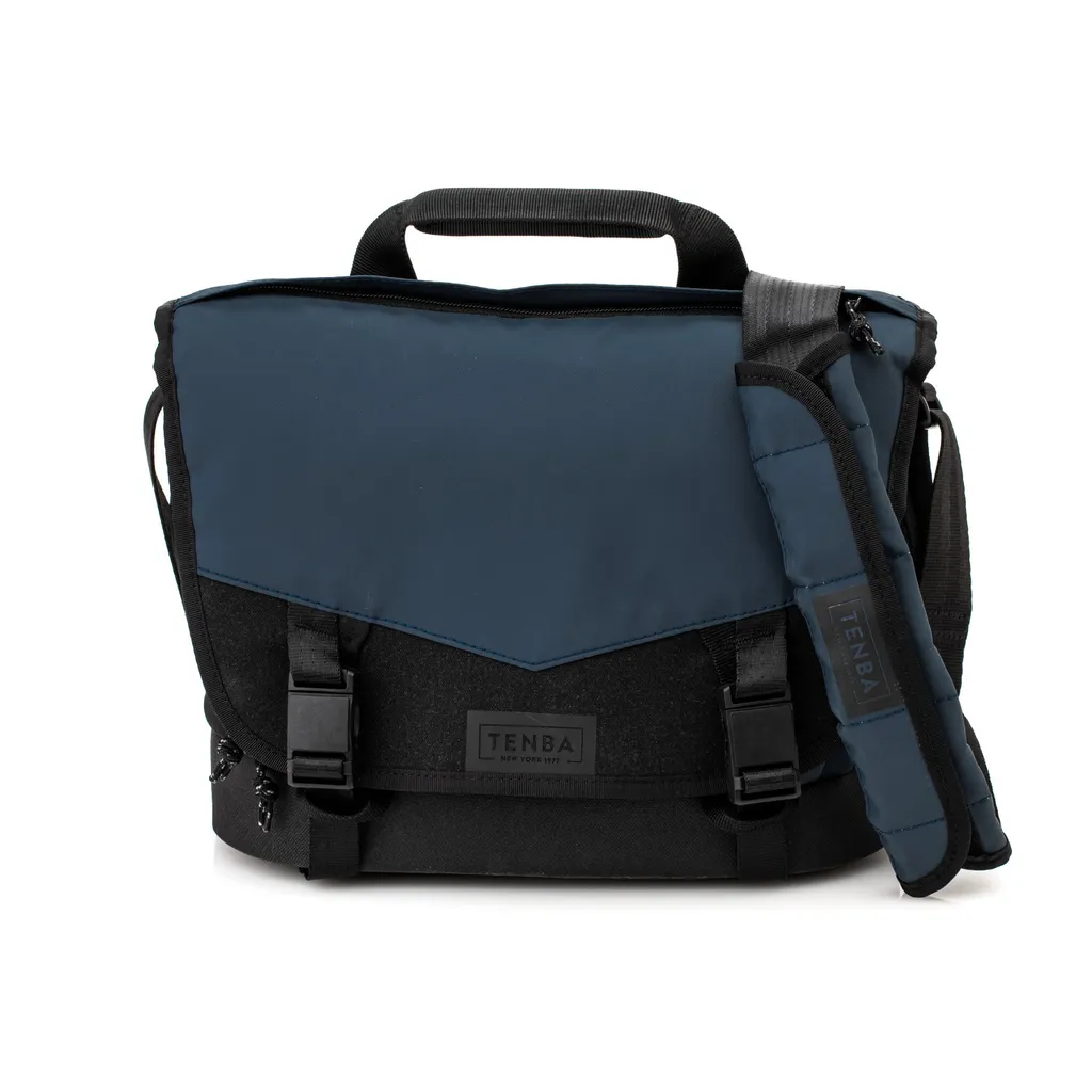 DNA 9 Messenger Bag