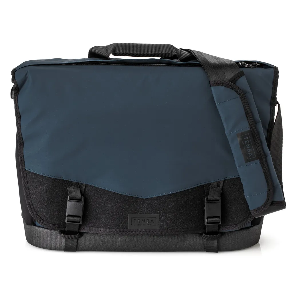 DNA 16 Slim Messenger Bag