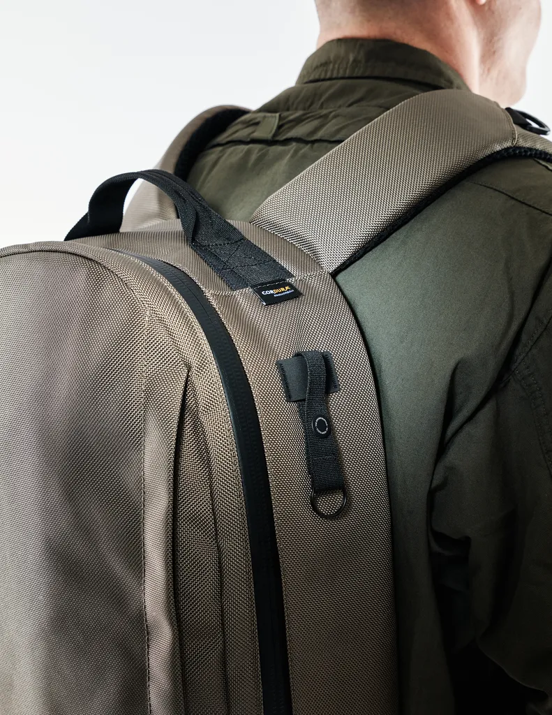Conceal Pack 21L