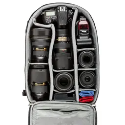 NEW - Airport™ Essentials 26L