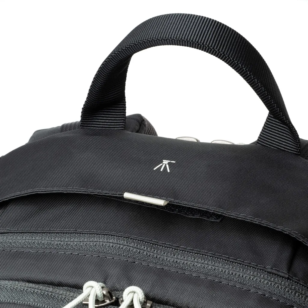 BackLight® 26L