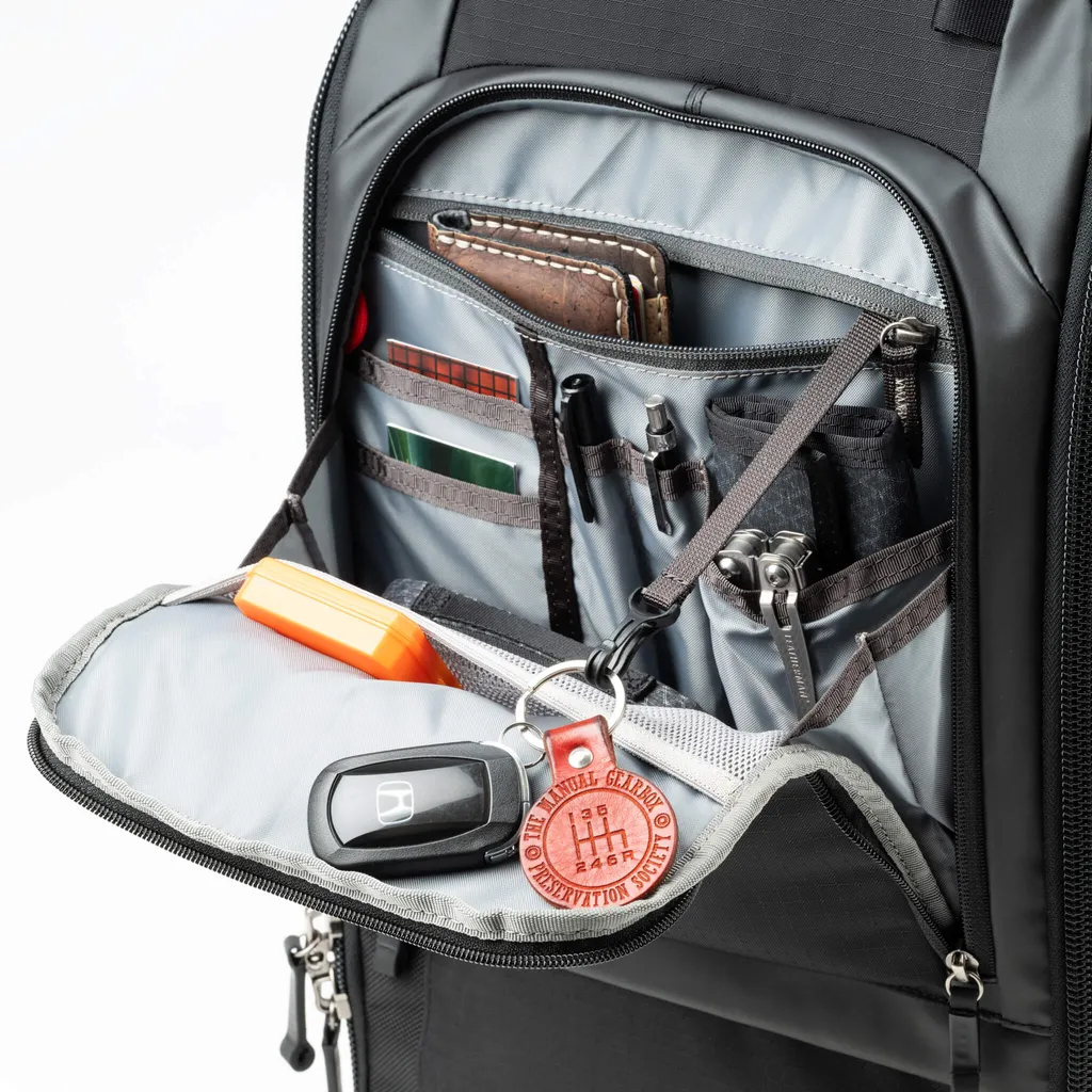 Walker Pro 30L