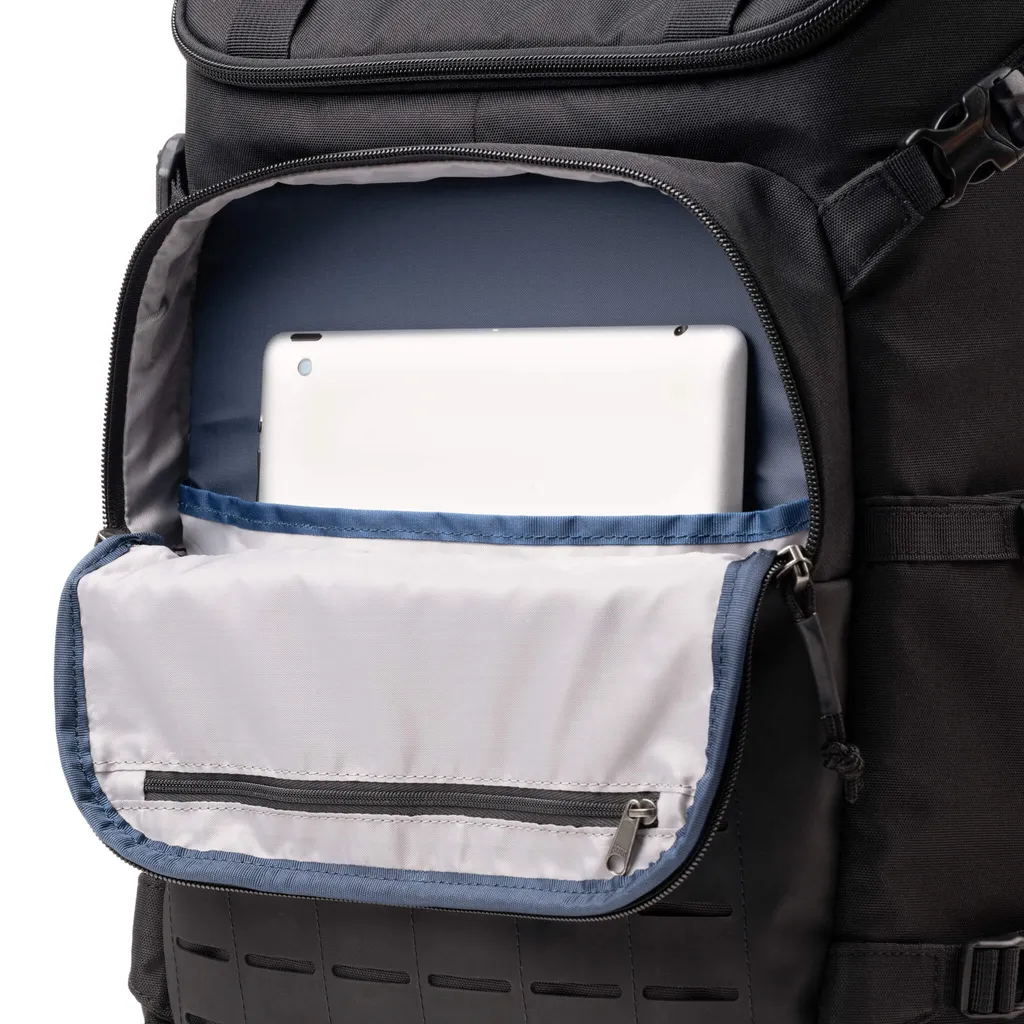 DarkLight 20L