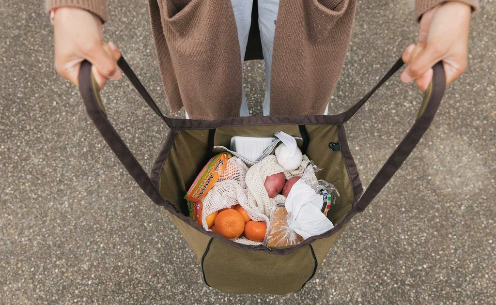 Small Open-Top Shop Bag