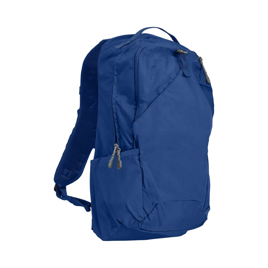 Long Walks Pack 15L