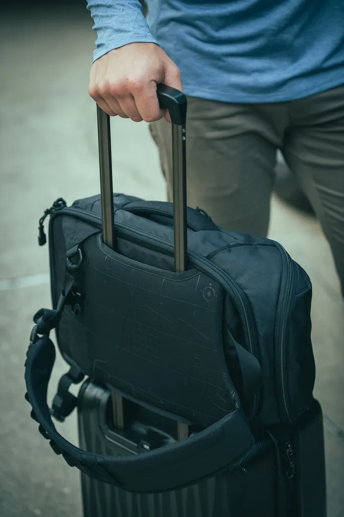 Gamut 18L Sling
