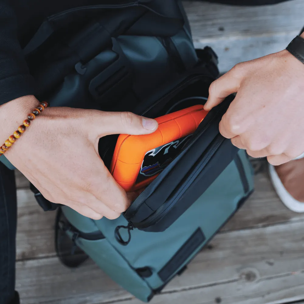 Tech Bag Large in Black