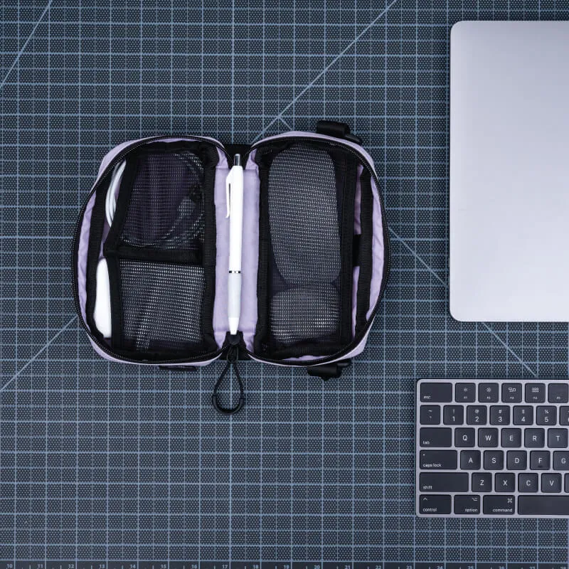 Tech Bag Small in Uyuni Purple