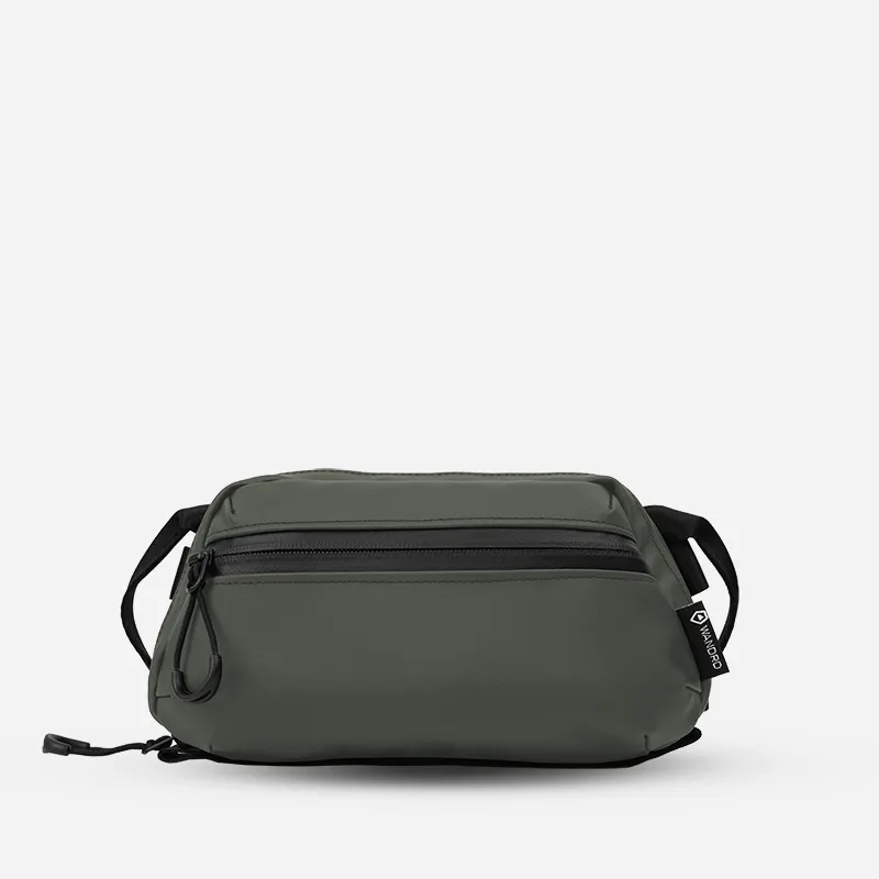 Tech Bag Medium in Wasatch Green
