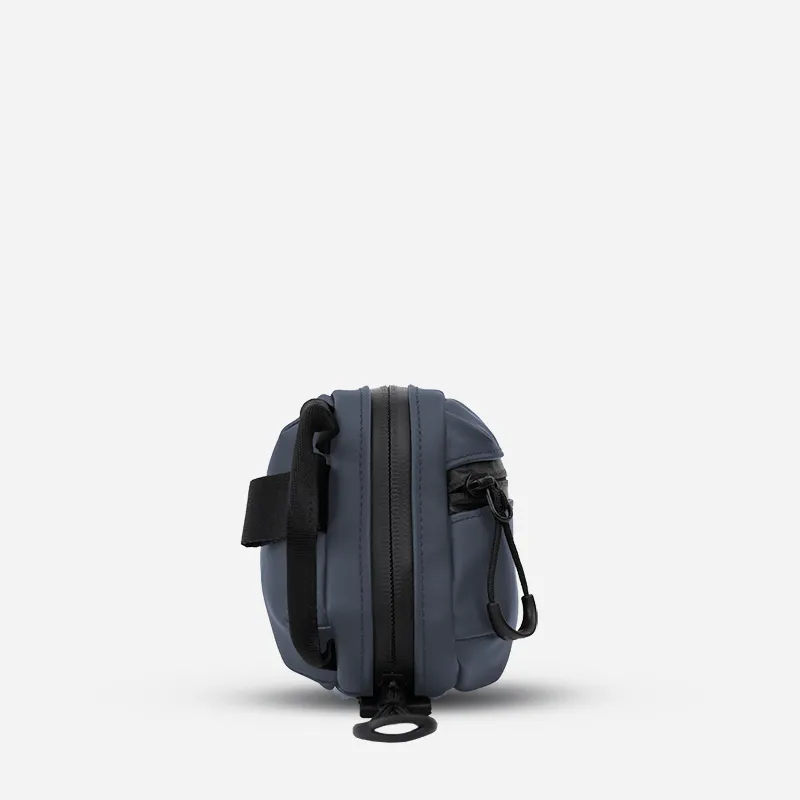 Tech Bag Medium in Aegean Blue